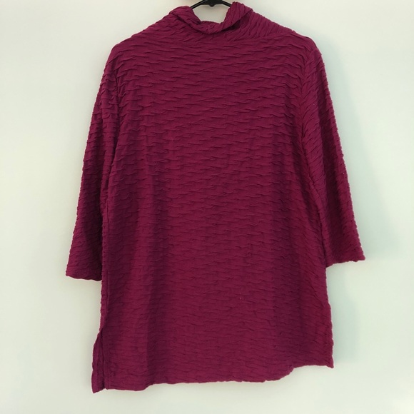 Travelsmith tunic top - Picture 2 of 3